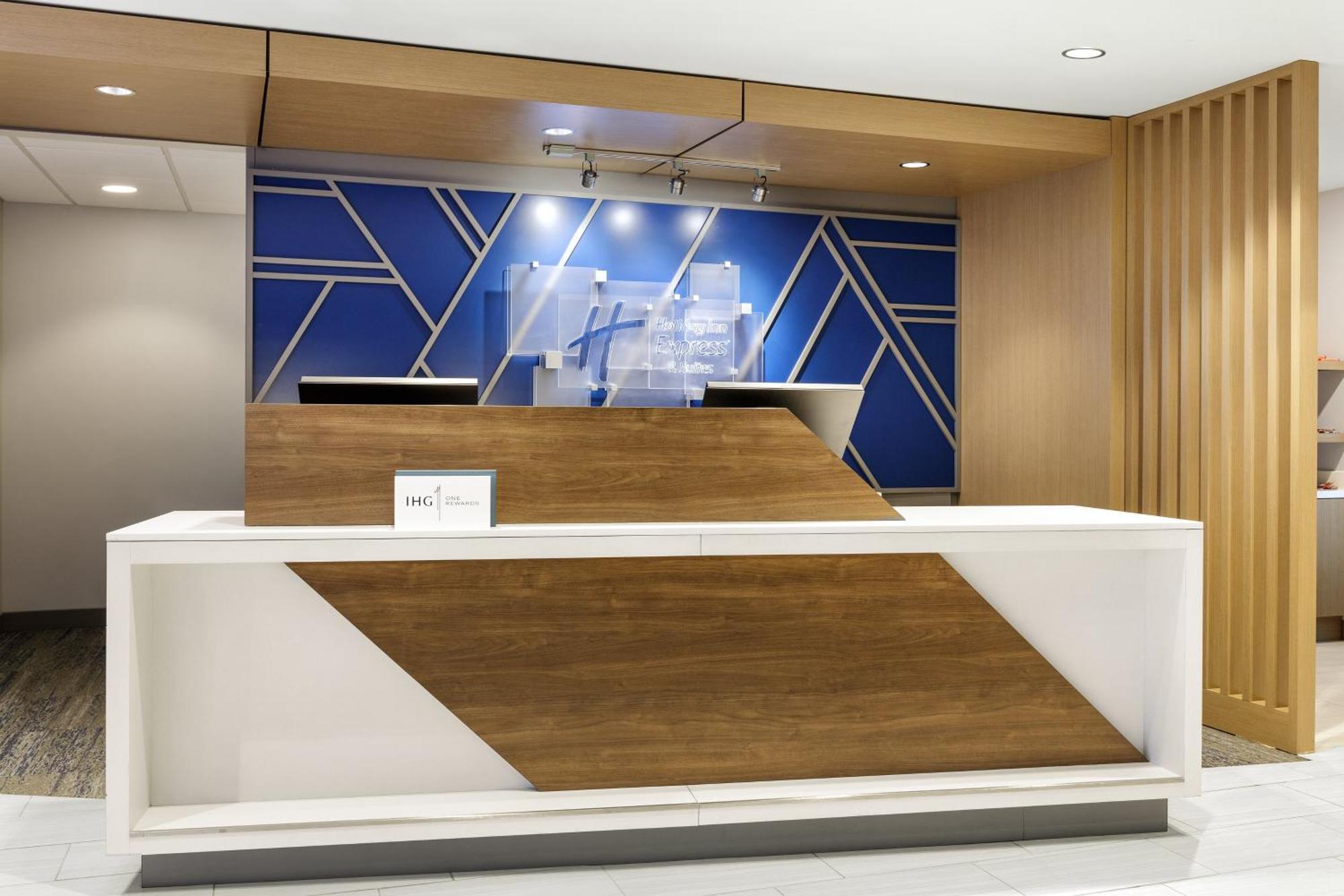 Holiday Inn Express & Suites Linden By Ihg מראה חיצוני תמונה